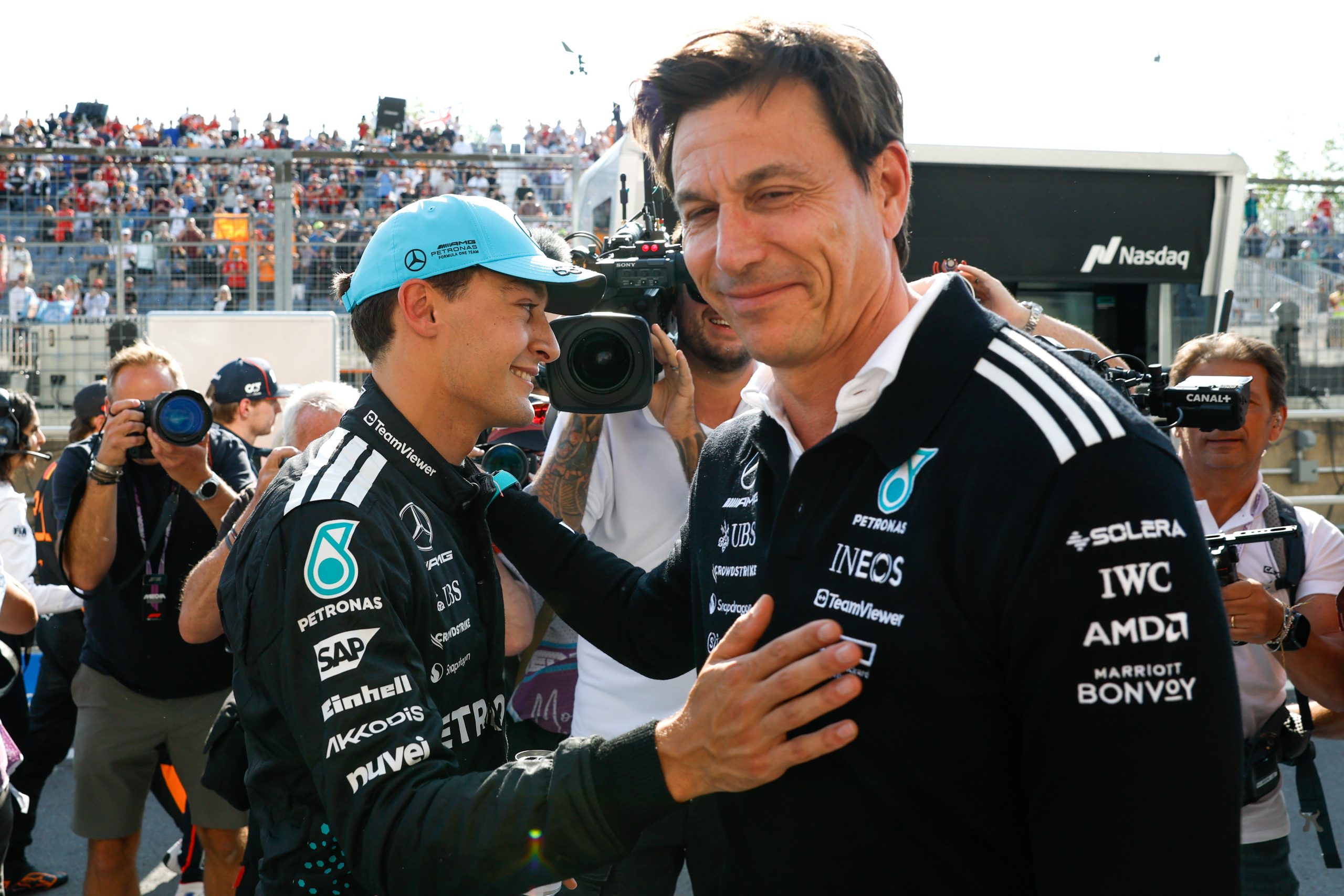 Wolff confirms Russell will stay at Mercedes through 2027, closing door on Verstappen