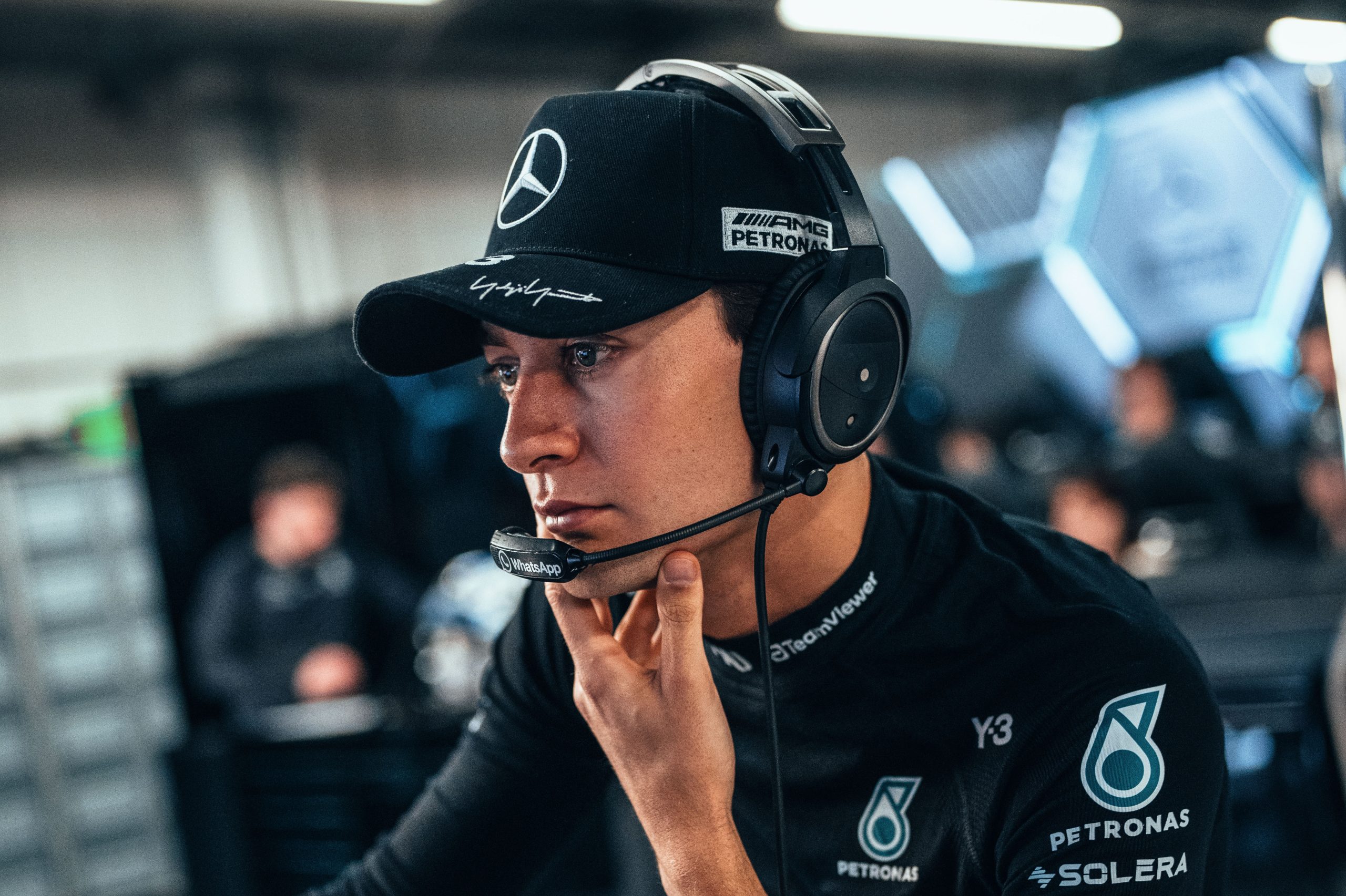 Russell ‘In Manette’ Dopo la Scommessa sull'Assetto a Suzuka, Aggiustamento Si Rivela Controproducente