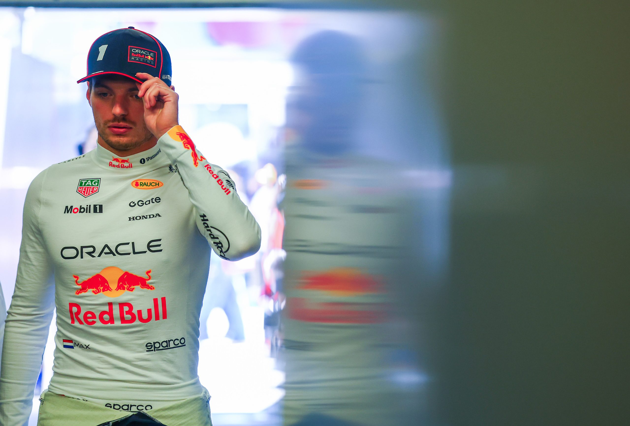 O Meio de Tabela Financeiro de Verstappen: O As da F1 Sobe na Lista de Ricos Holandeses, Mas Fica Atrás da Elite