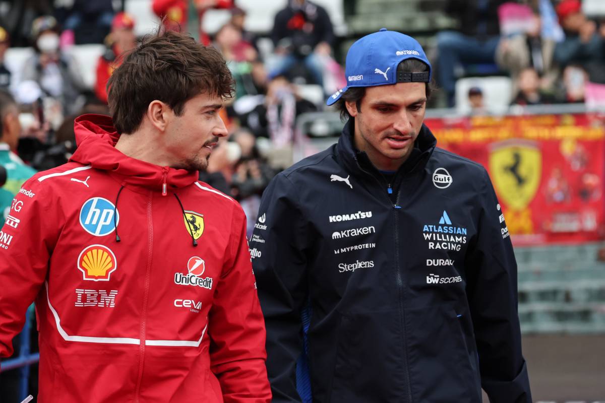 Villeneuve: Ferrari Paga o Preço por Liberar Sainz