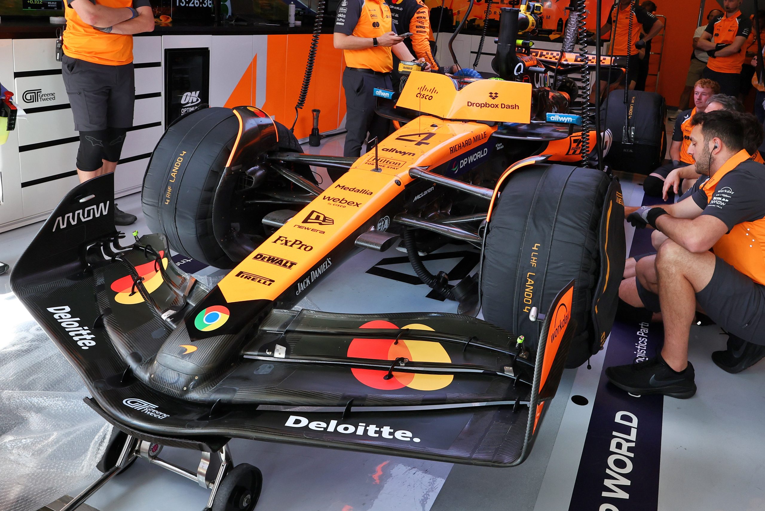 McLaren anuncia acordo de patrocínio máster com a Mastercard a partir de 2026