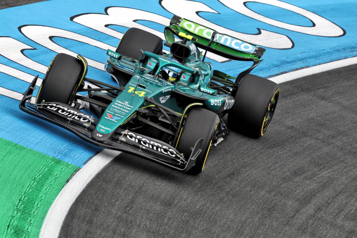 Alonso chateado lamenta chance perdida no GP da Holanda; Aston Martin defende estratégia