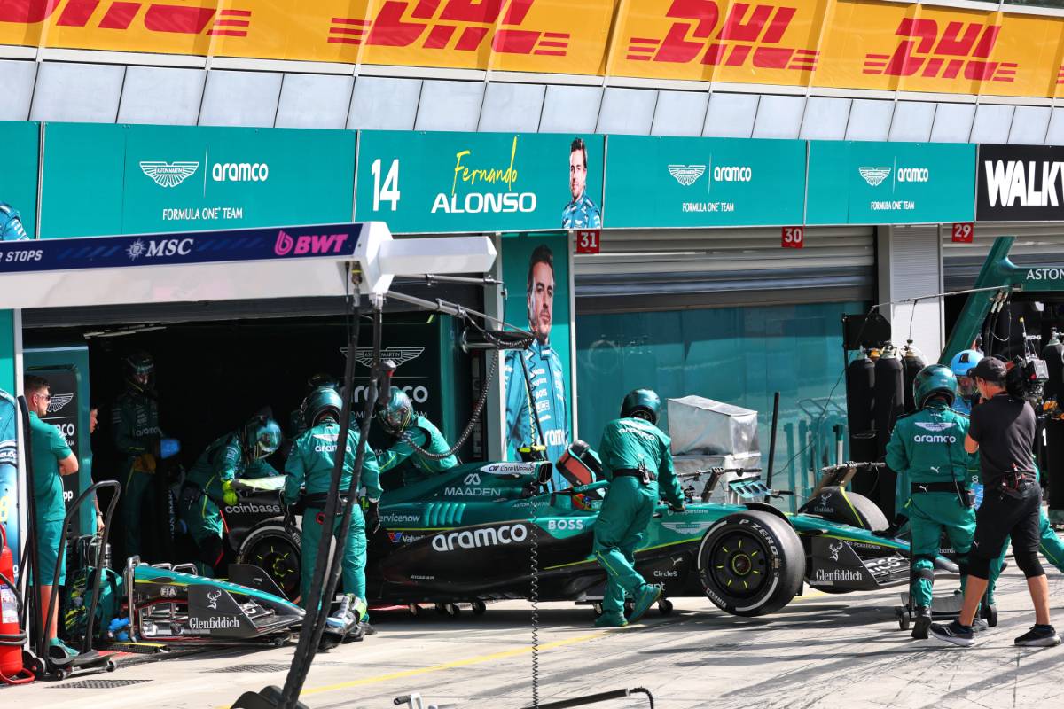 Aston Martin revela que detritos de brita causaram falha na suspensão de Alonso em Monza