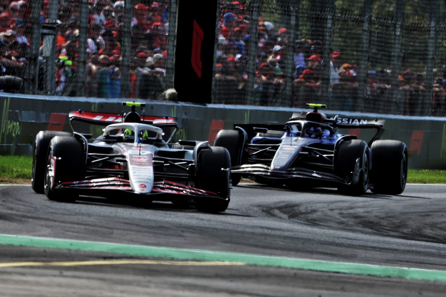 オリバー・ベアマン、モンツァでの衝突によりF1出場停止の危機に