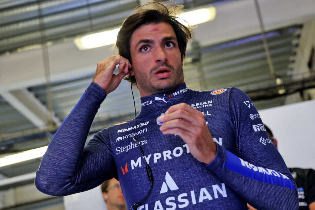Carlos Sainz Salta il Media Day del GP di San Paolo per Malattia
