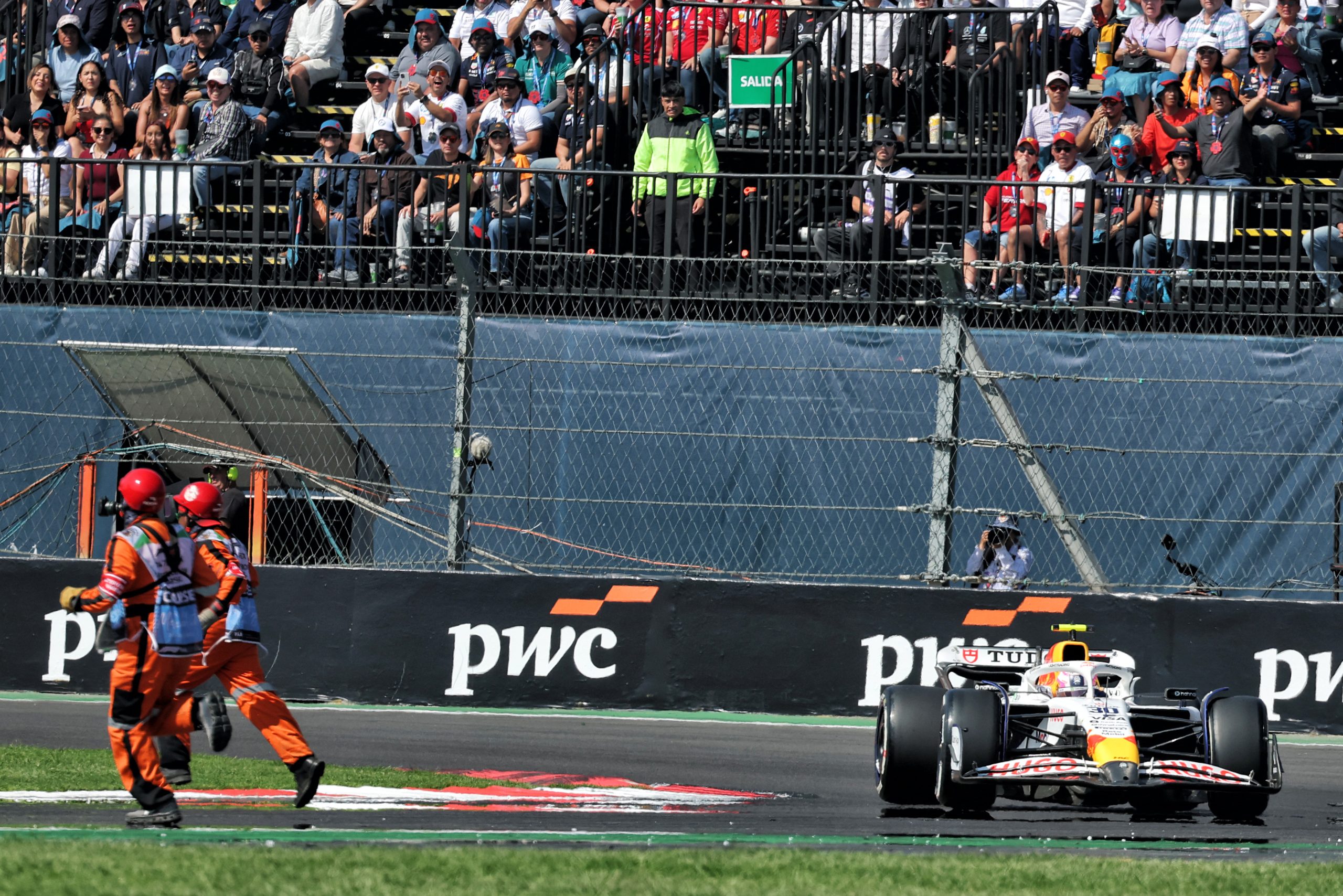 Mexican Federation Blames Lawson for Marshal Scare, FIA Investigates