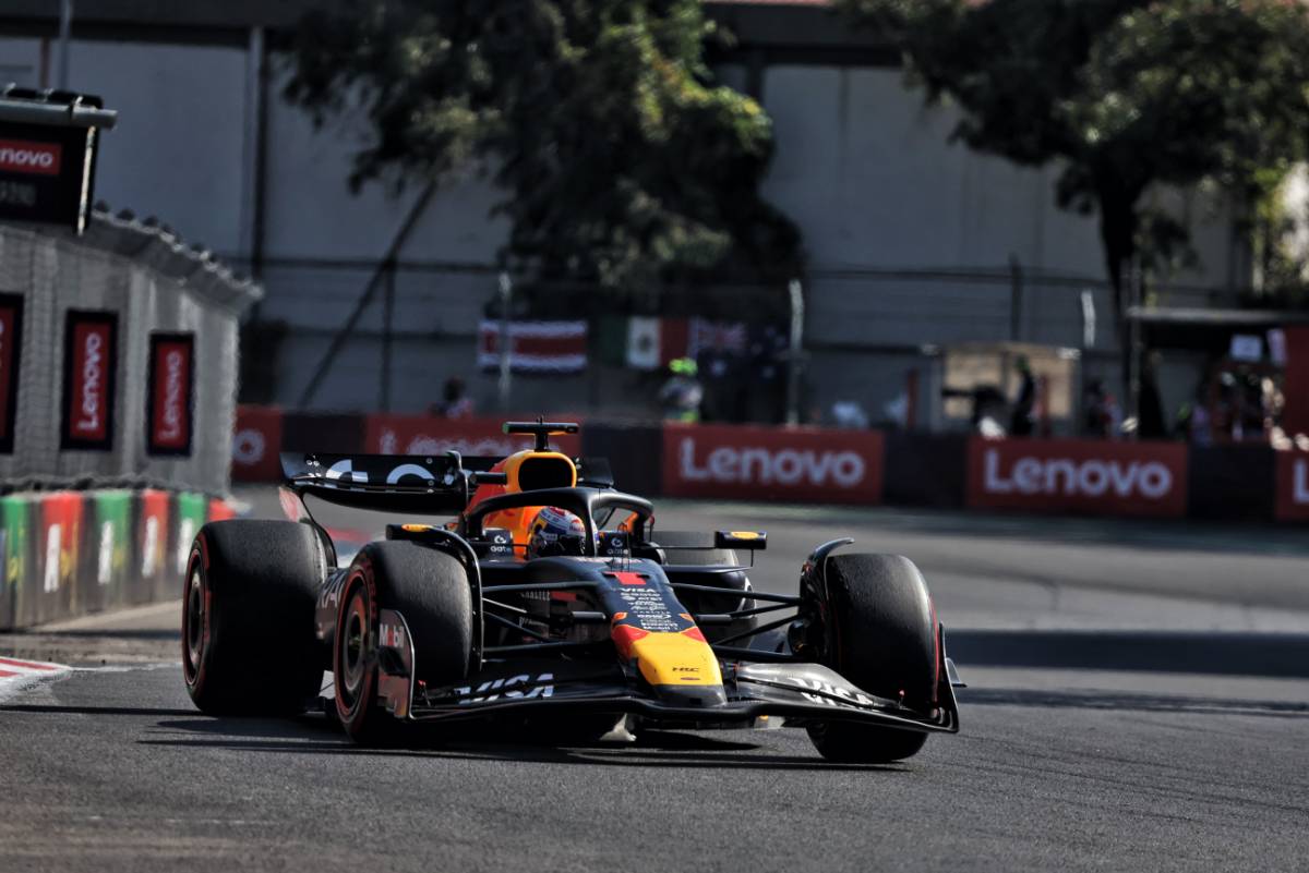 Verstappen, aliviado con el segundo puesto tras un caótico inicio en el GP de México