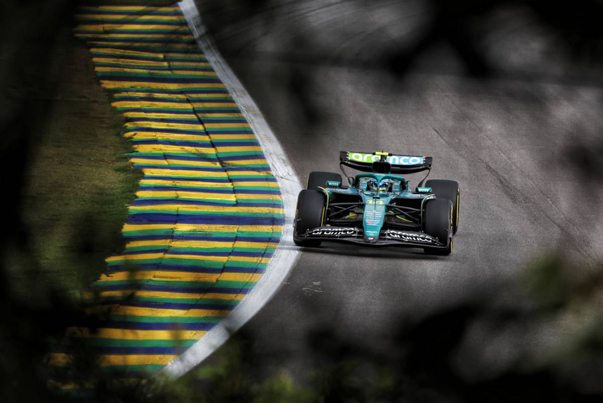 Norris in Pole a San Paolo, Antonelli secondo e Leclerc terzo: Verstappen eliminato in Q1