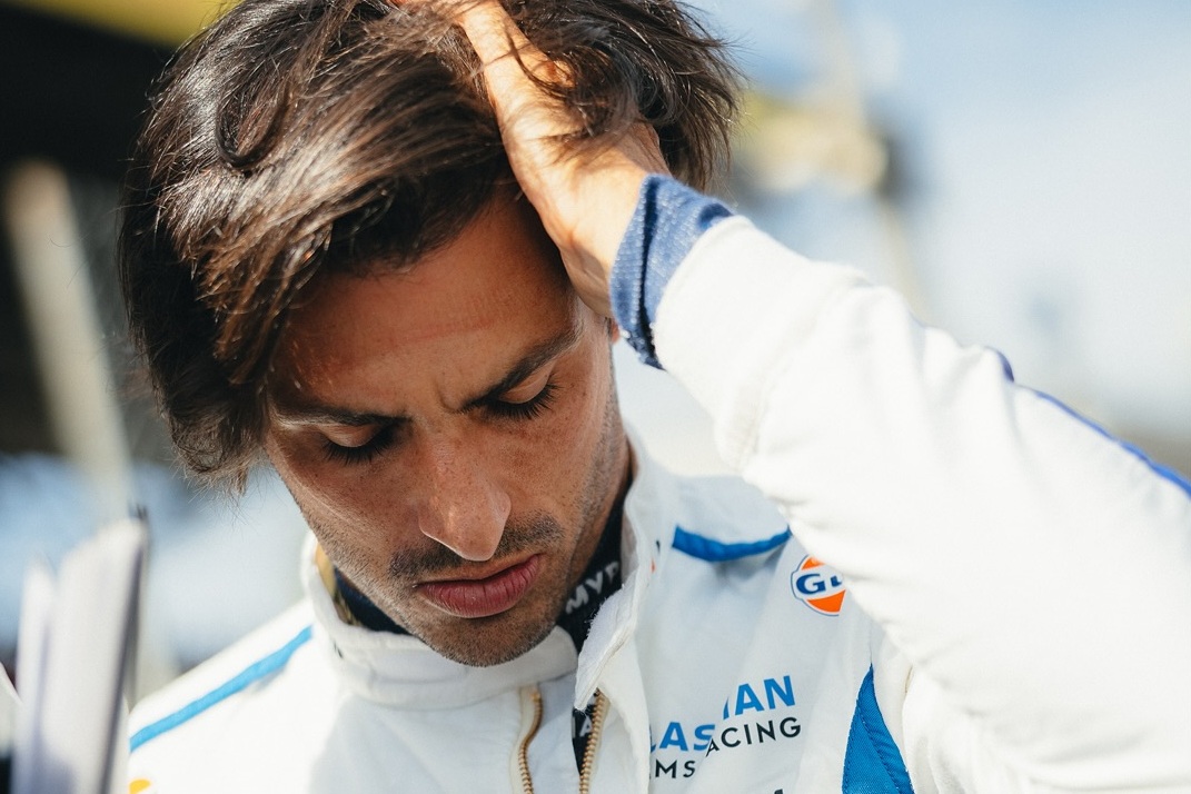 Vowles Pide a Williams que 'Anime' a Sainz Tras la Decepción de Monza